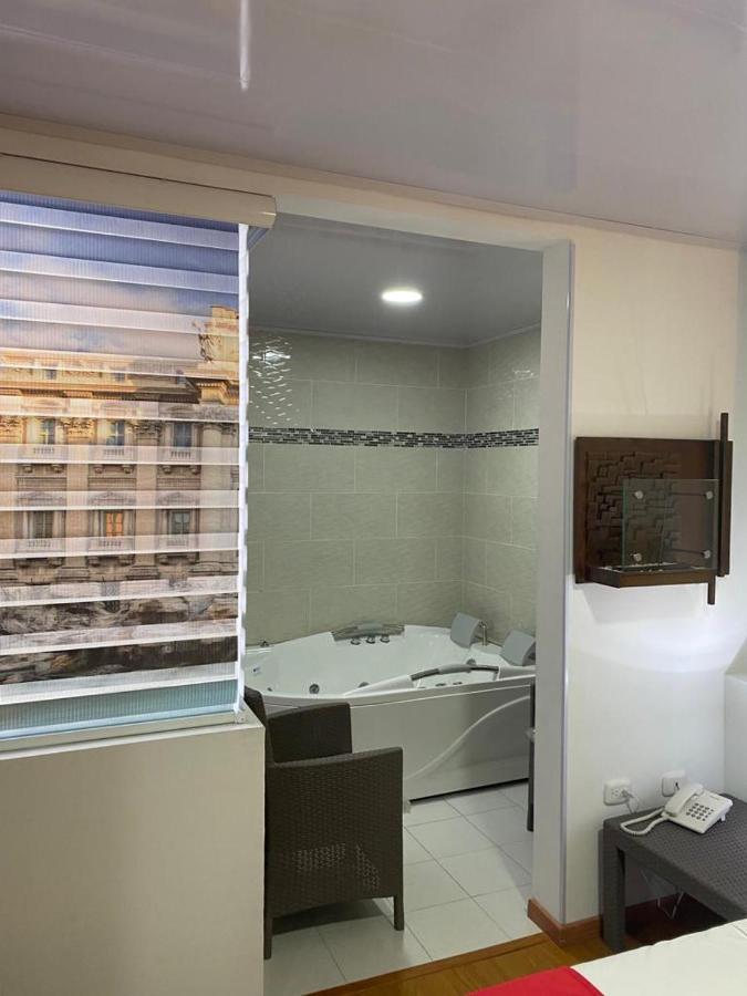 Hotel En Bogota - Fontana Di Trevi Екстериор снимка