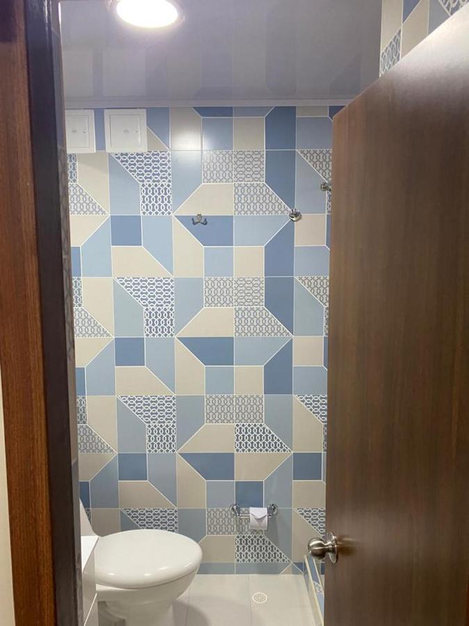 Hotel En Bogota - Fontana Di Trevi Екстериор снимка