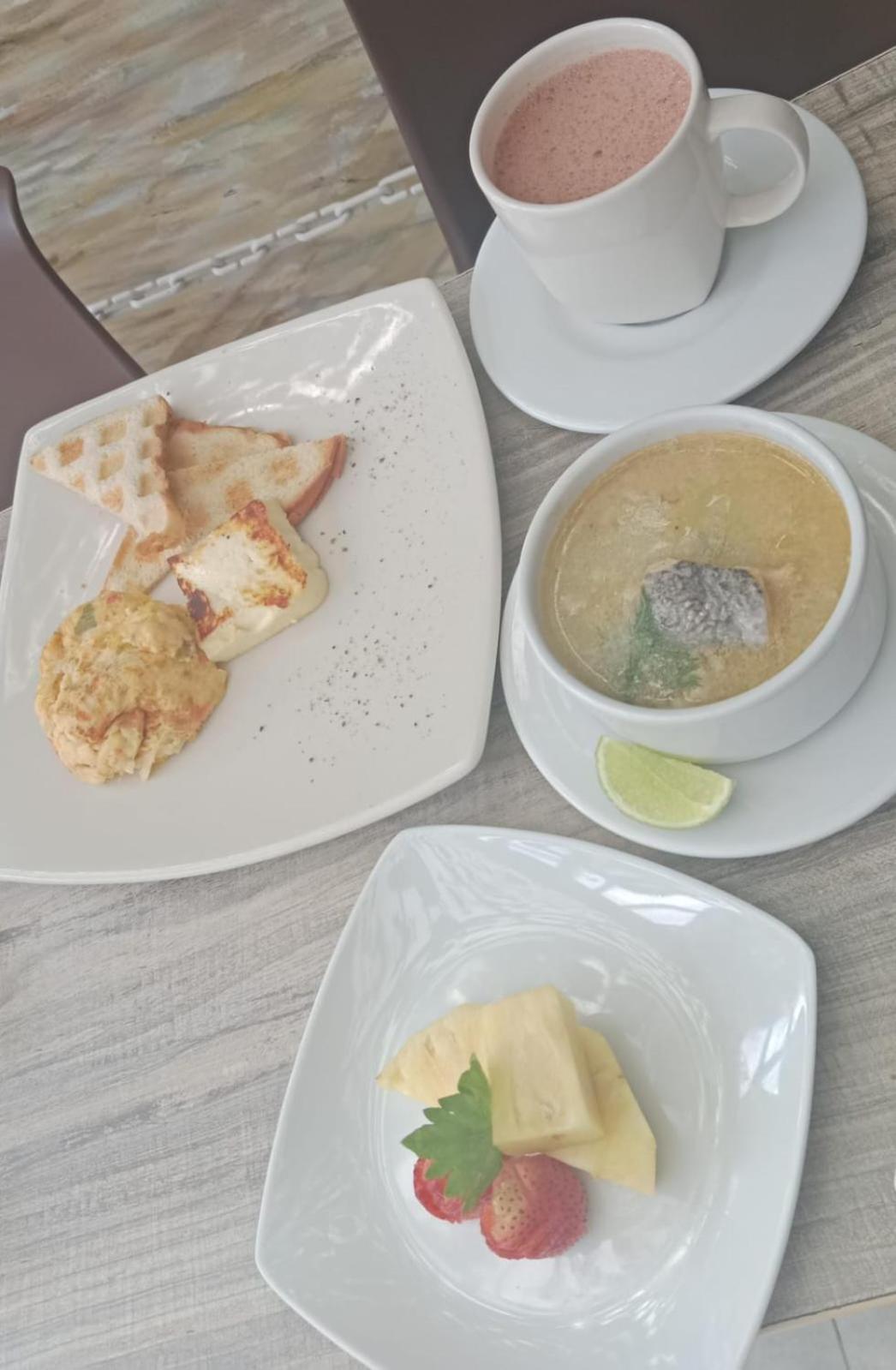 Hotel En Bogota - Fontana Di Trevi Екстериор снимка